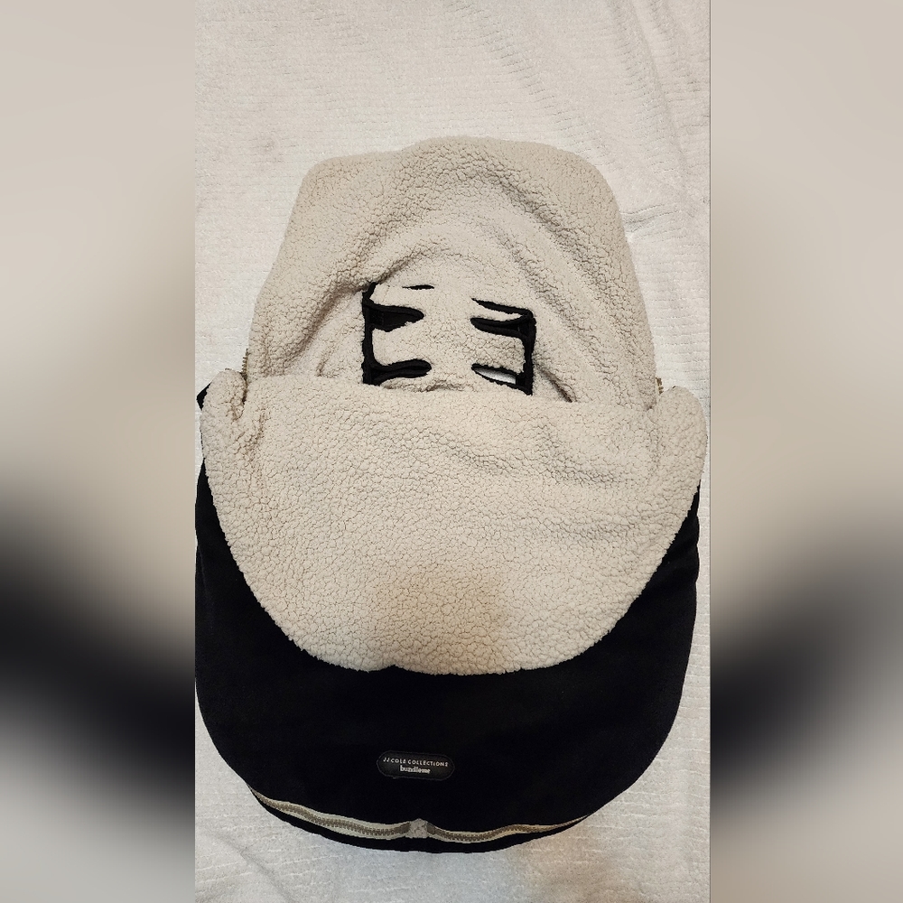 J. Cole Bundleme carseat cover